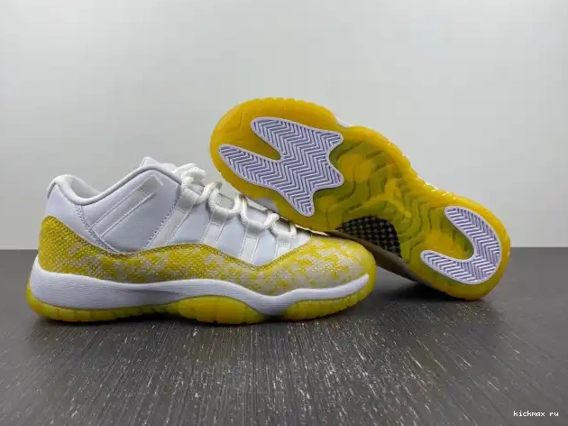Rep Jordan Snakeskin WMNS Yellow AH7860-107 Low Air 11 0502